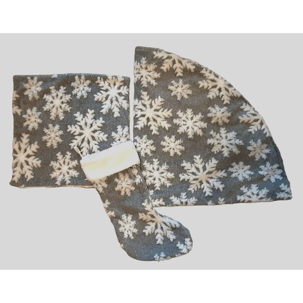 Gray Snowflake Fleece Christmas Tree Skirt, Stocking & Pillow Cover Set Festive